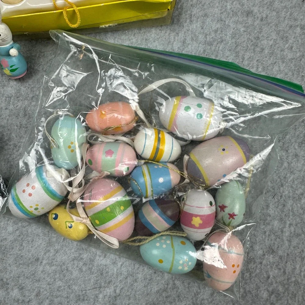 Vintage Wooden Easter Egg Ornaments Lot Hand Painted Pastel Bunny Figurine 40+pc